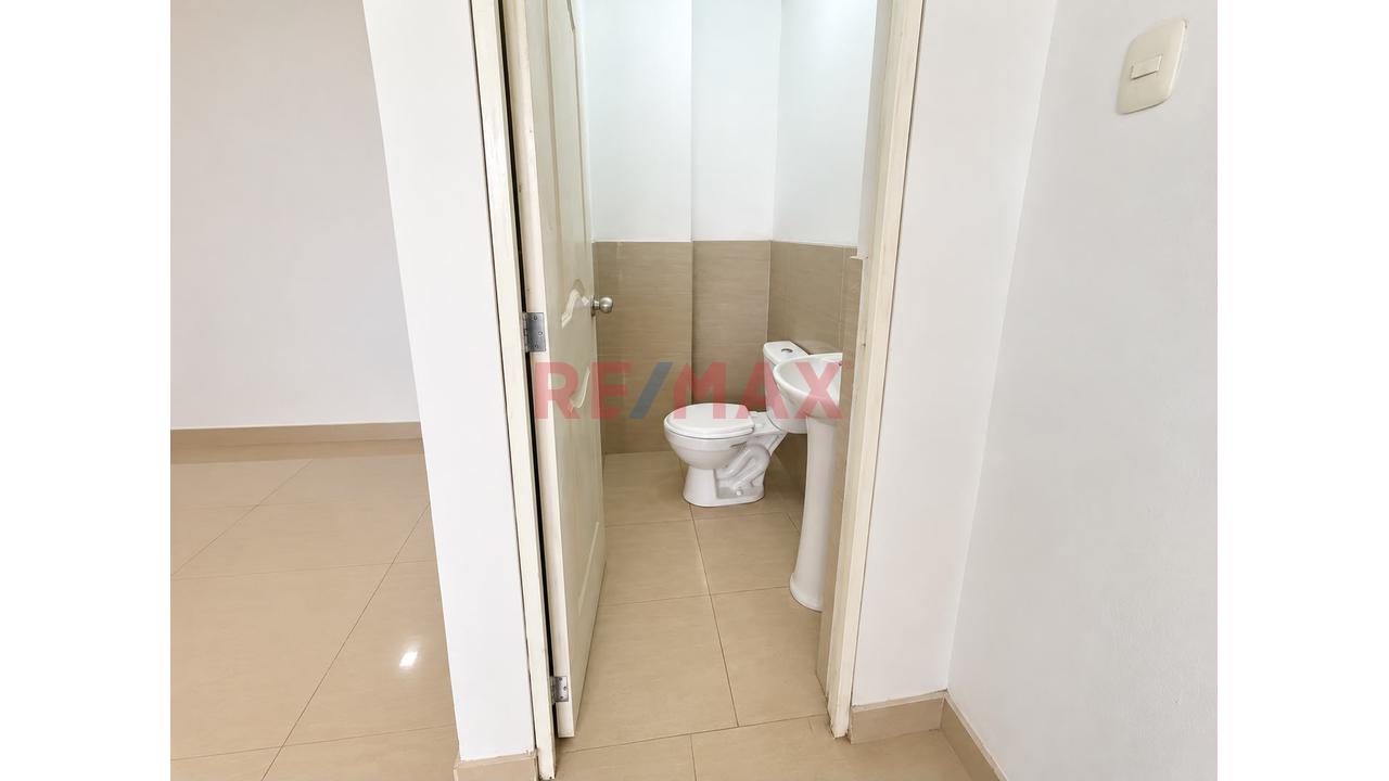 Alquilo Local Comercial 28Mt2, 1Er Piso, Villa María Del Triunfo - 4