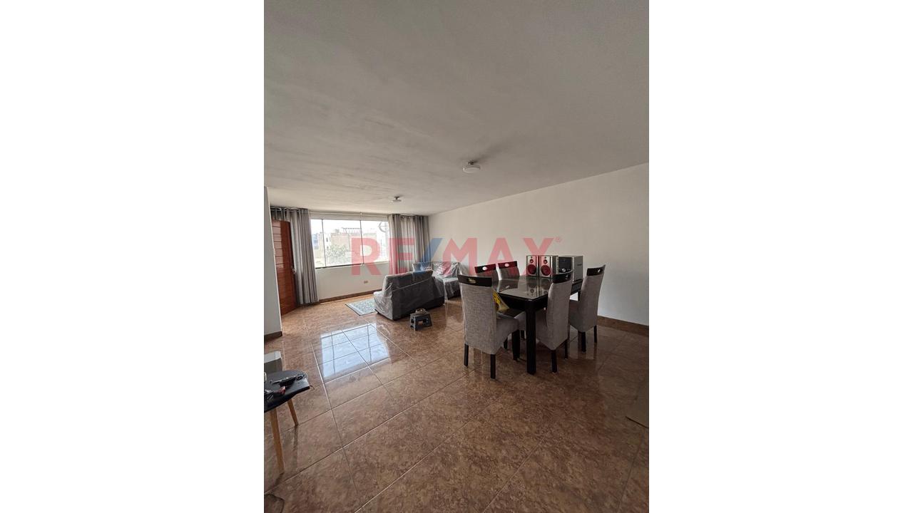 ¡Tu Nuevo Hogar Te Espera En El Sol De Huampaní! — foto 3