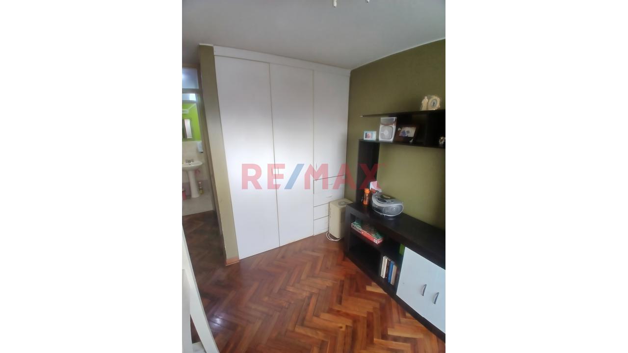 Espacioso Departamento Flat En Av. Salaverry Jesus Maria — foto 7
