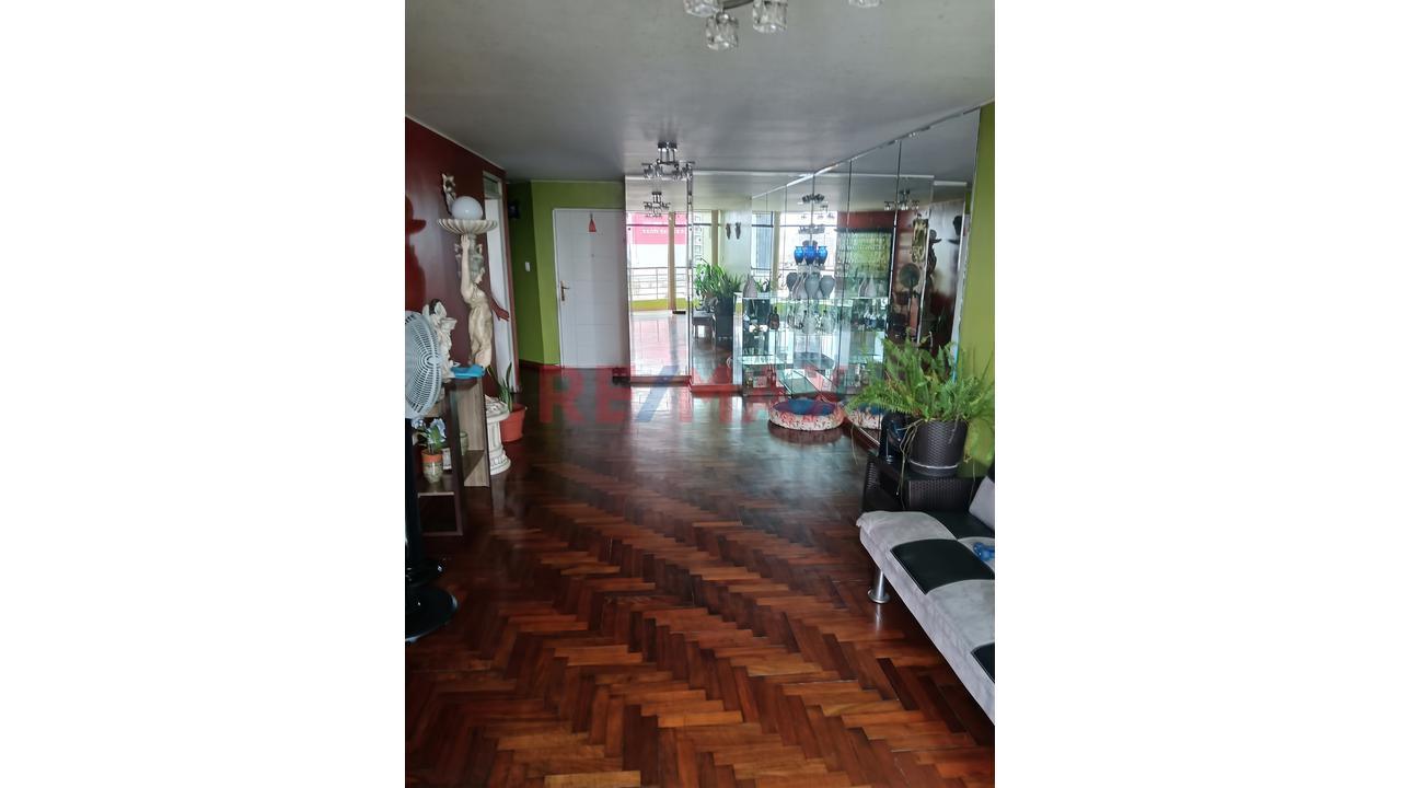 Espacioso Departamento Flat En Av. Salaverry Jesus Maria — foto 3
