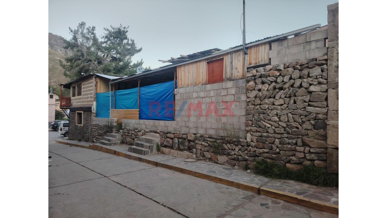 Alquilo Local Comercial Segundo Piso Con Opcion A Alquilar El 100% De La Propiedad En La Plaza De Chivay — foto 8