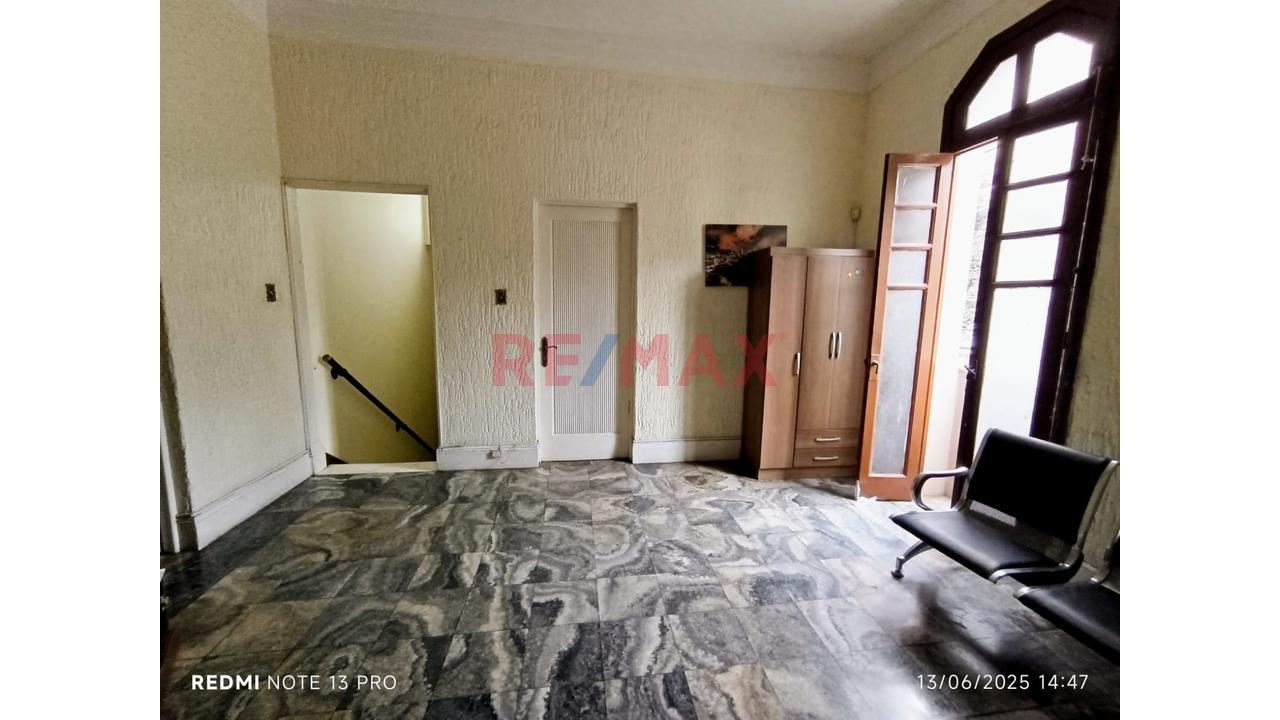 Alquilo Local Comercial 260 M2 En Av. Alejandro Tirado Lima — foto 2