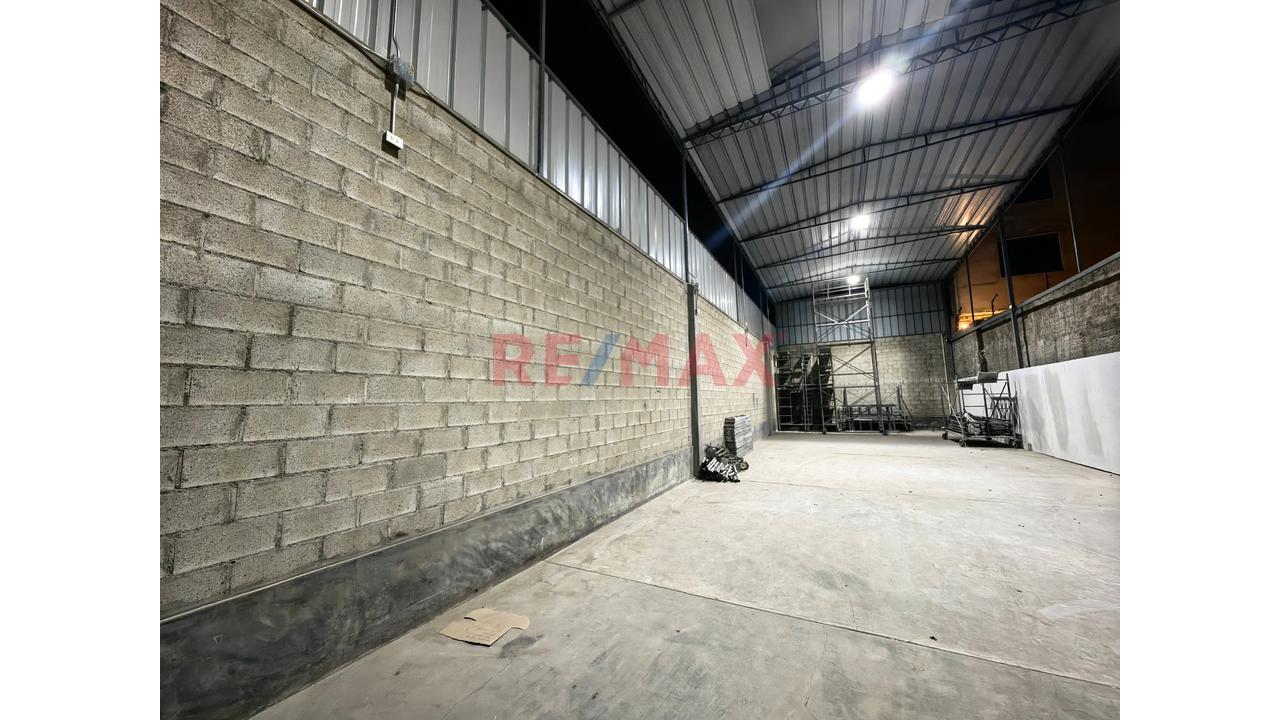 Alquiler De Local Comercial De 200 M² En Chorrillos | Ideal Franquicias Y Almacenes — foto 3