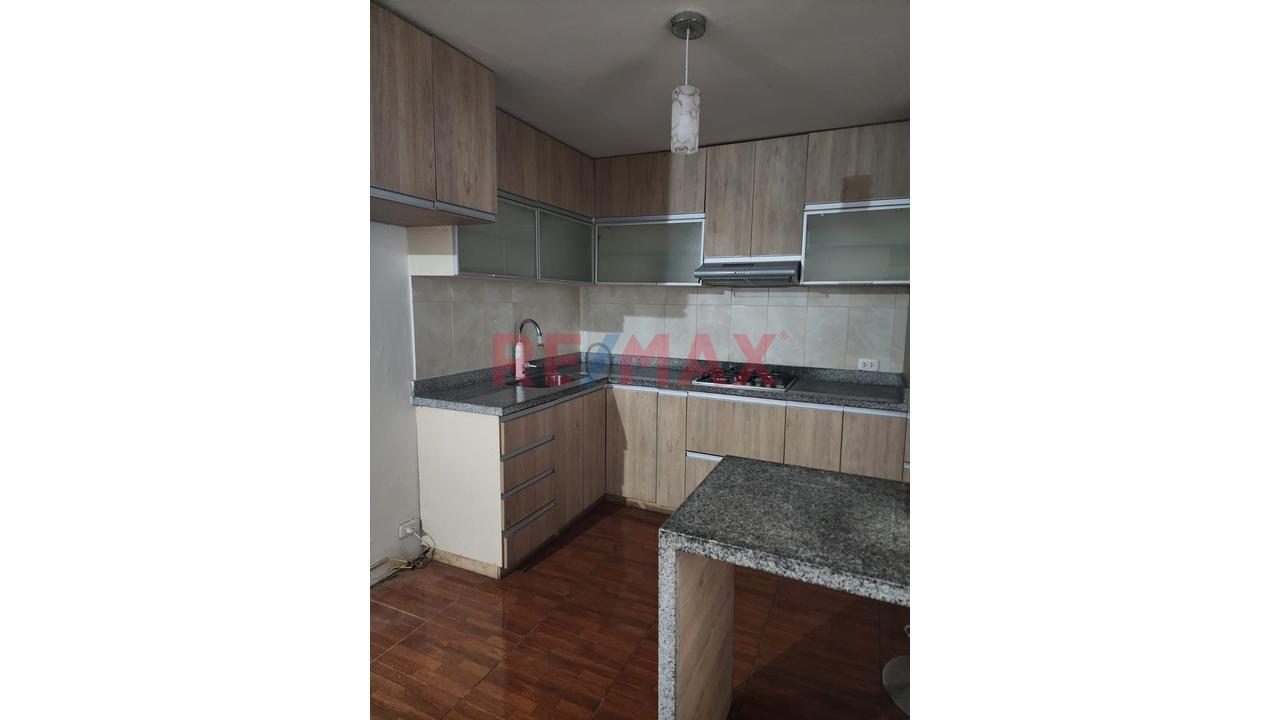Alquiler De Departamento 1Er Piso En La Molina — foto 3