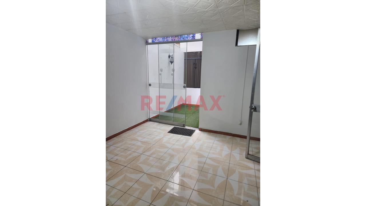 Alquiler De Departamento 1Er Piso En La Molina — foto 8