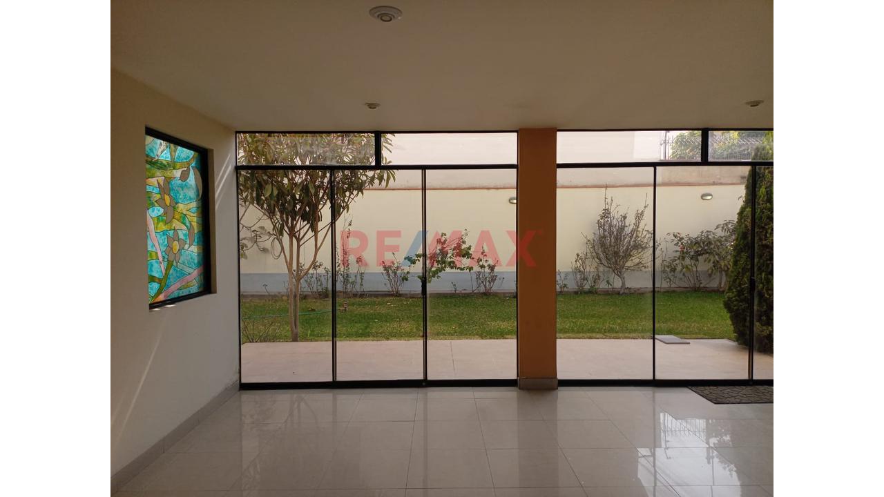 Venta De Casa Urb El - Golf De Huampani — foto 4