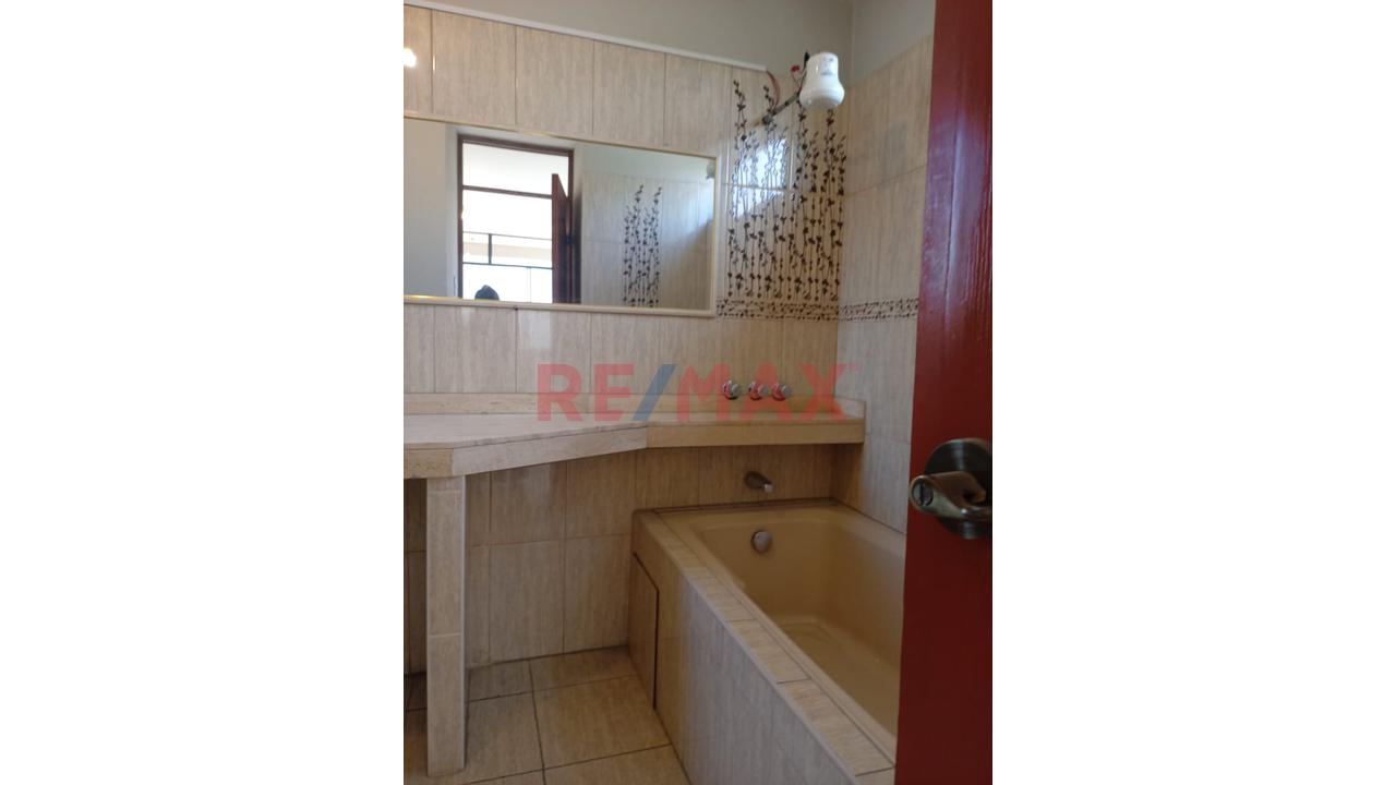 Venta De Casa Urb El - Golf De Huampani — foto 9