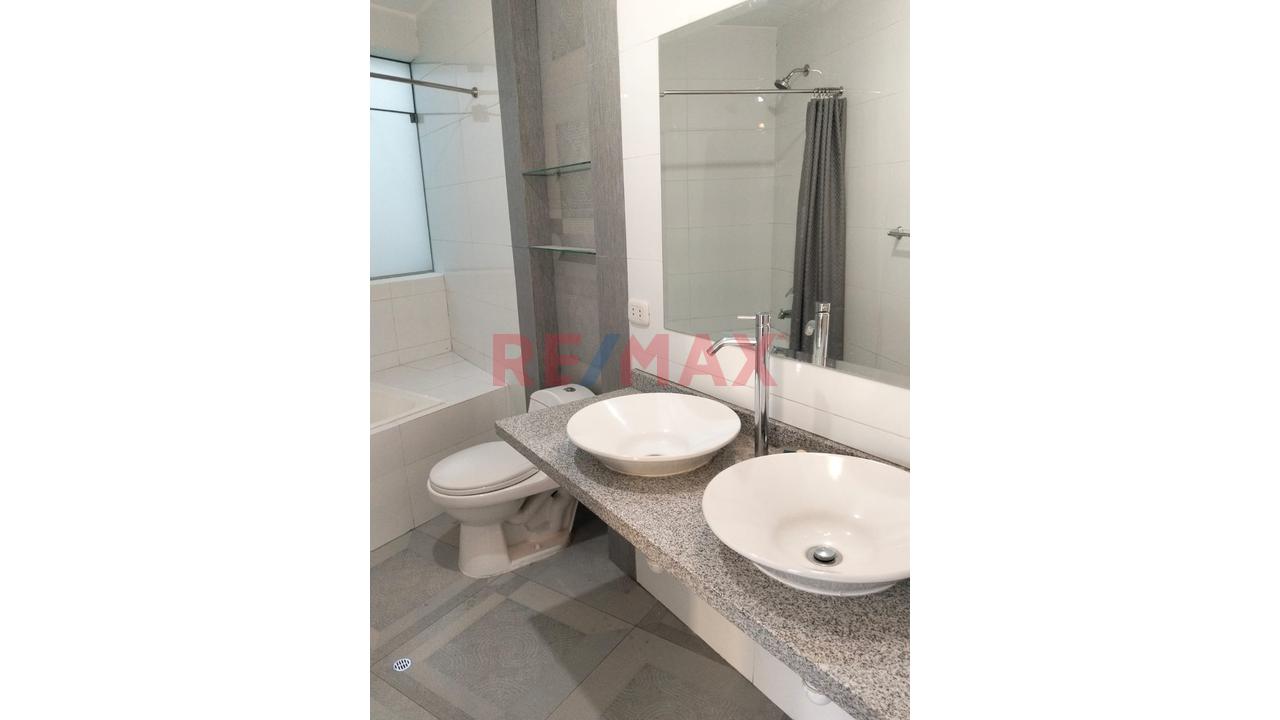 Amplio Departamento En Alquiler Vallecito — foto 8