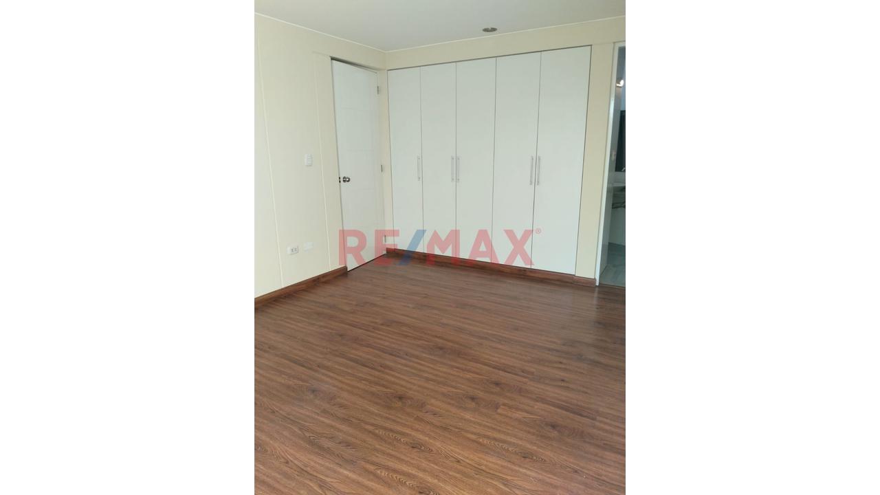 Amplio Departamento En Alquiler Vallecito — foto 5