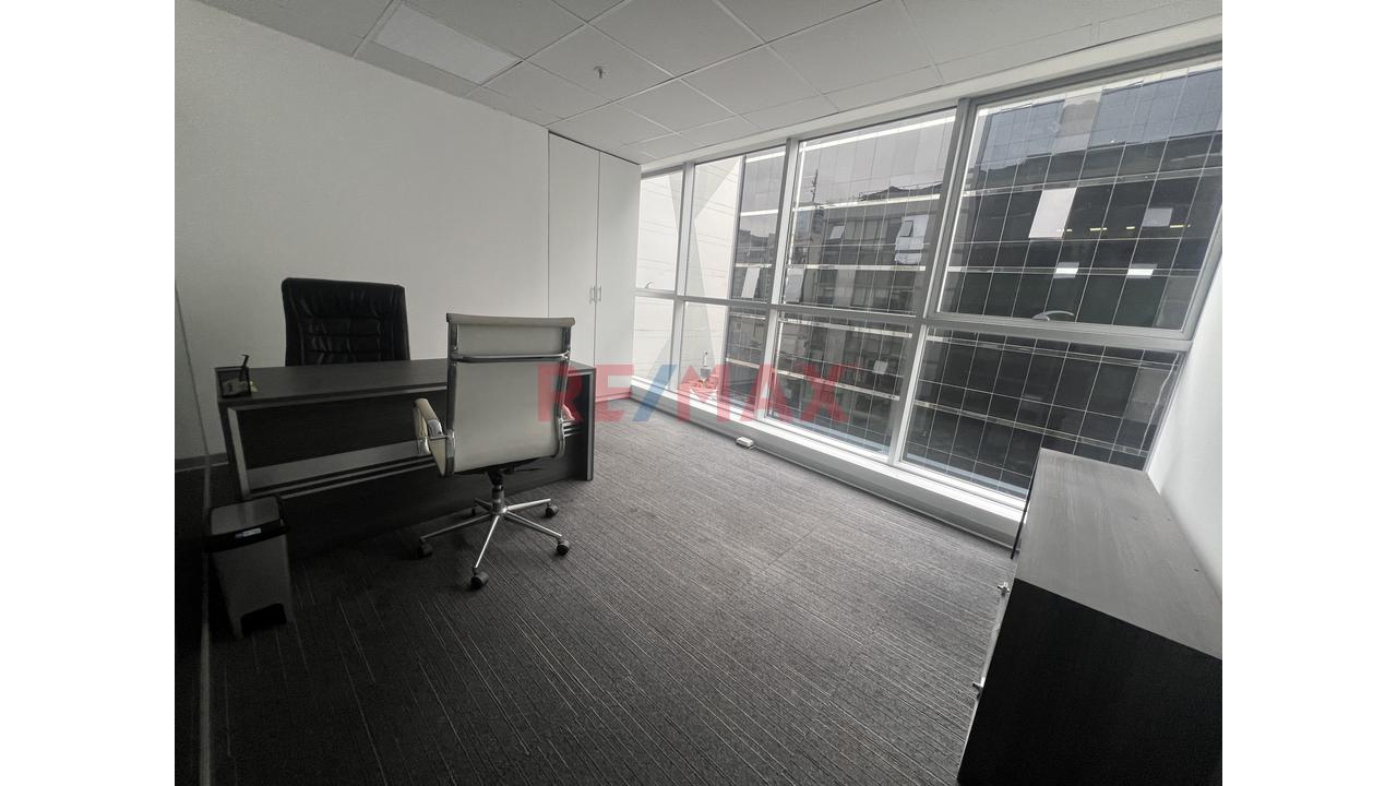 Alquiler De Oficinas Semi Implementadas – San Isidro Financiero — foto 5