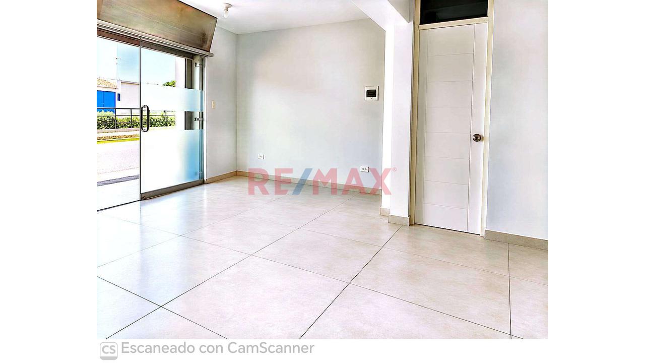 Local En Alquiler | Una Oportunidad Para Emprender Cerca De Casa - Urb La Romero Cayma — foto 3