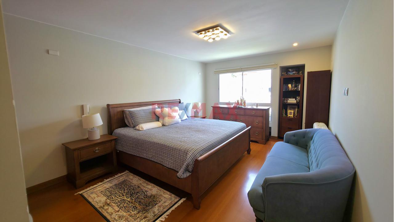 Venta Departamento Dúplex En San Isidro Con Jardín Y Terraza| 306 M² + 3 Cocheras. — foto 7