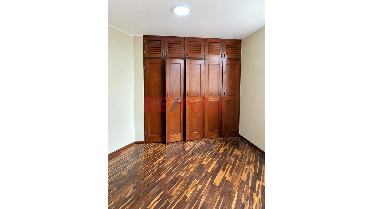 🏡 Departamento En Alquiler En Corpac, San Isidro | 2 Dormitorios, Vista Al Parque Y Cochera — foto 2