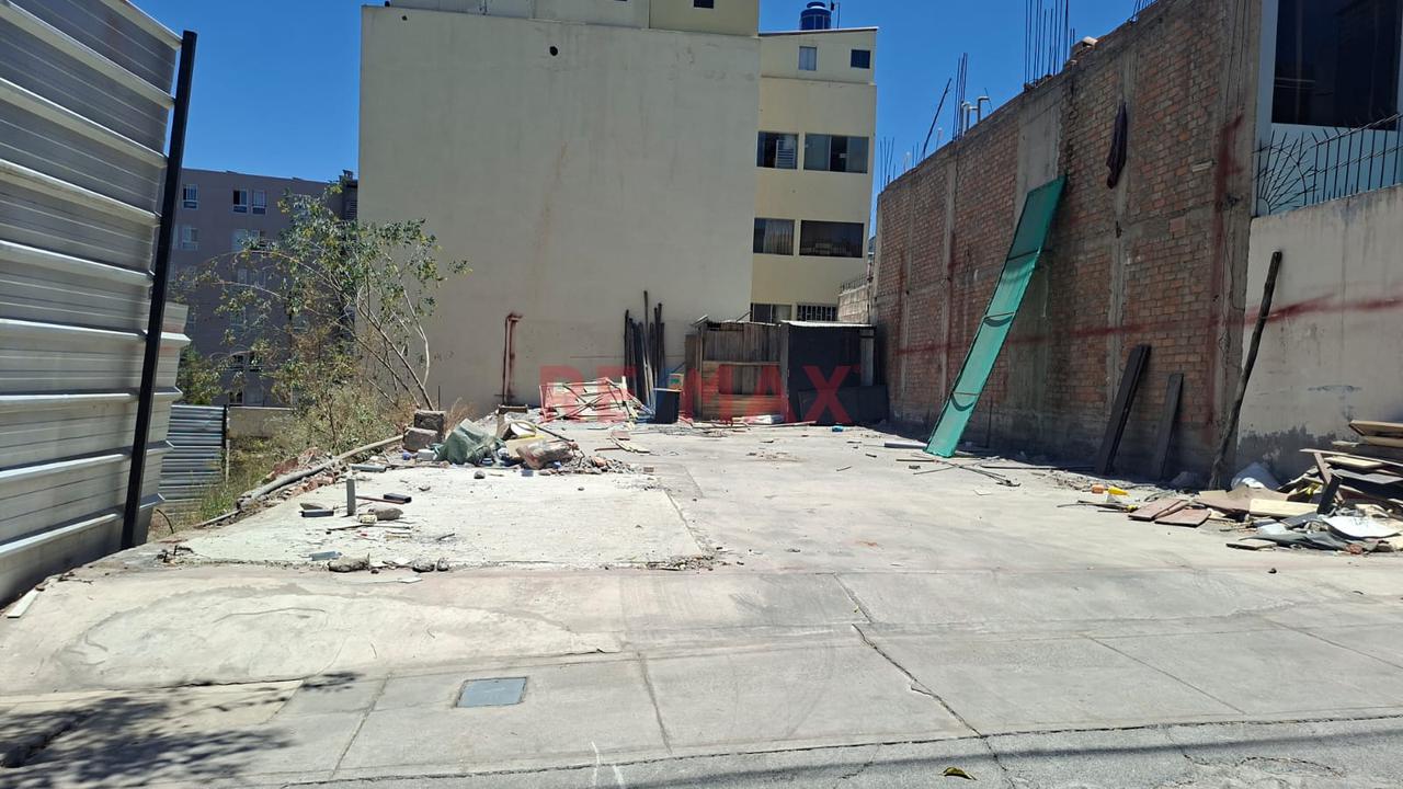 🚨 ¡Terreno En Alquiler En Cayma! 📍 - 3