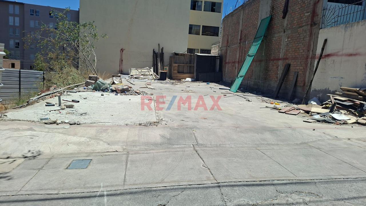 🚨 ¡Terreno En Alquiler En Cayma! 📍 - 2
