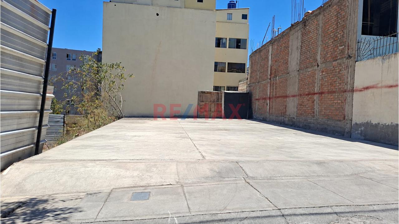 🚨 ¡Terreno En Alquiler En Cayma! 📍 - 1