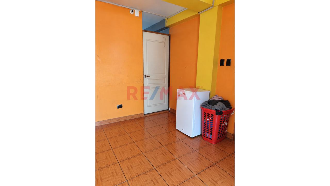Vendo Casa De 4 Pisos + Local Comercial Ferretero En Independencia – Tahuantinsuyo! 🏗️🔹 — foto 3
