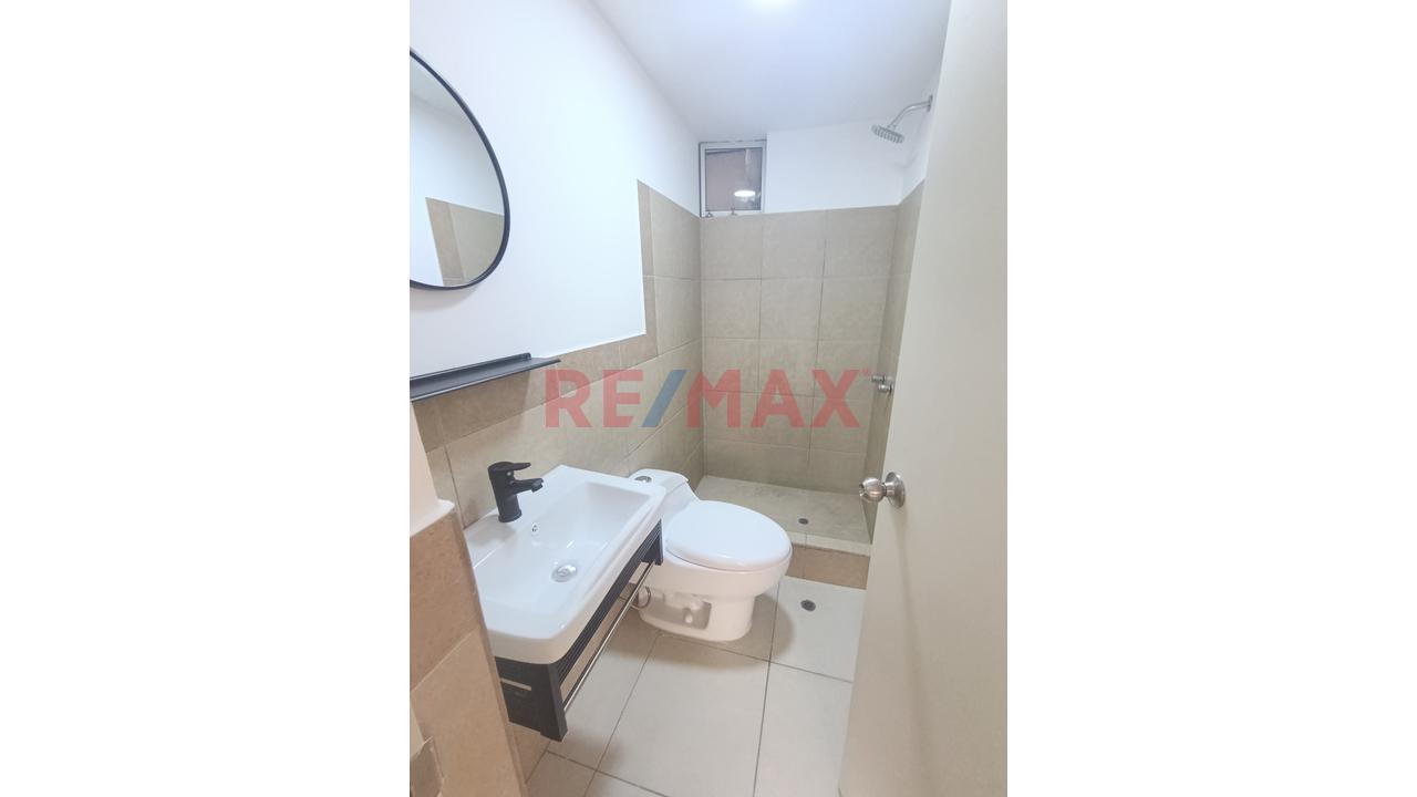 Departamento Con Cochera En Condominio Seguro — foto 8