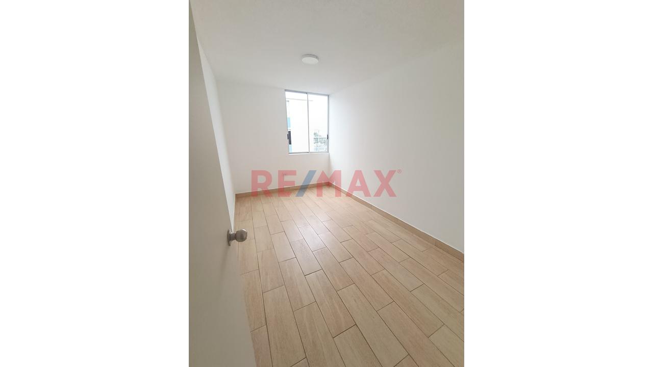 Departamento Con Cochera En Condominio Seguro — foto 6