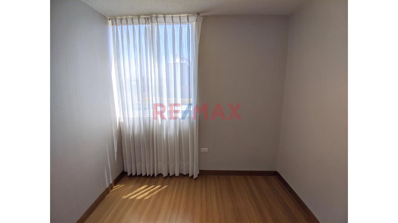 Se Vende Excelente Departamento 3 Habitaciones Y Cochera En El Condominio Alegra — foto 11
