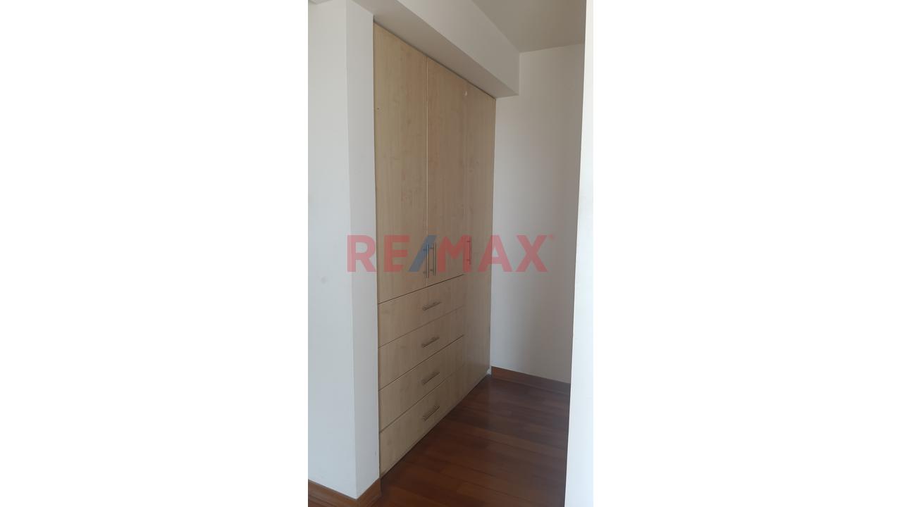 Alquiler De Departamento En Condominio Privado In House El Golf — foto 14