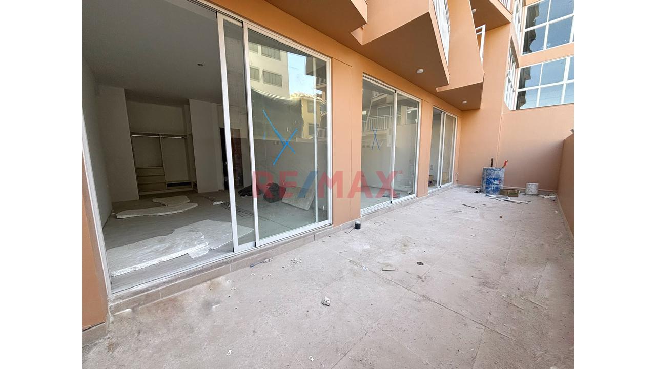 Departamento De Estreno En 1Er Nivel Con Patio - Cerro Colorado — foto 4