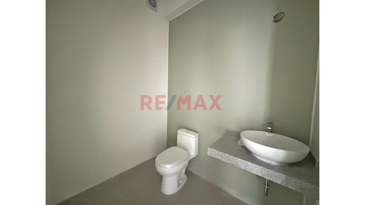 Departamento De Estreno En 1Er Nivel Con Patio - Cerro Colorado — foto 7