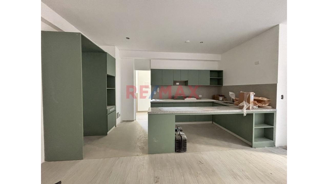 Departamento De Estreno En 1Er Nivel Con Patio - Cerro Colorado