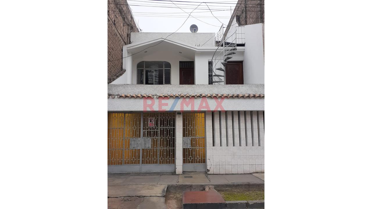 Se Alquila Departamento 2Do Piso Urb Palao Smp — foto 2