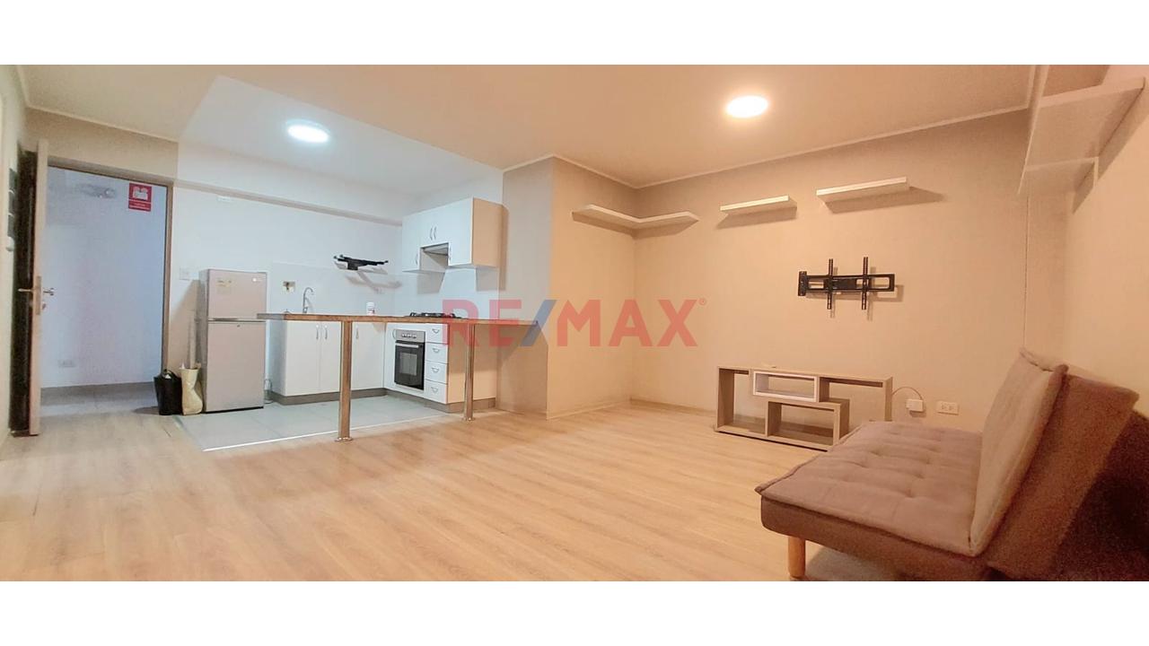 Excelente Vista De Departamento En Piso 13 Con Excelente Ubicacion En Lince - 5