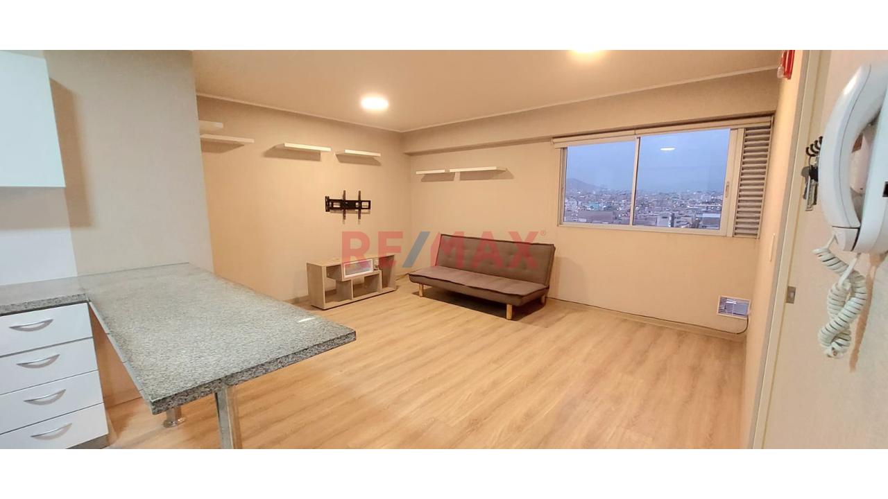 Excelente Vista De Departamento En Piso 13 Con Excelente Ubicacion En Lince - 6