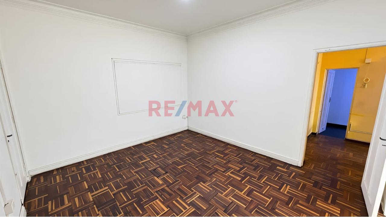 En Alquiler - Local Comercial De 215 M2 / En Primer Piso Con Puerta A La Calle / En La Av. Brasil - Jesus Maria — foto 11