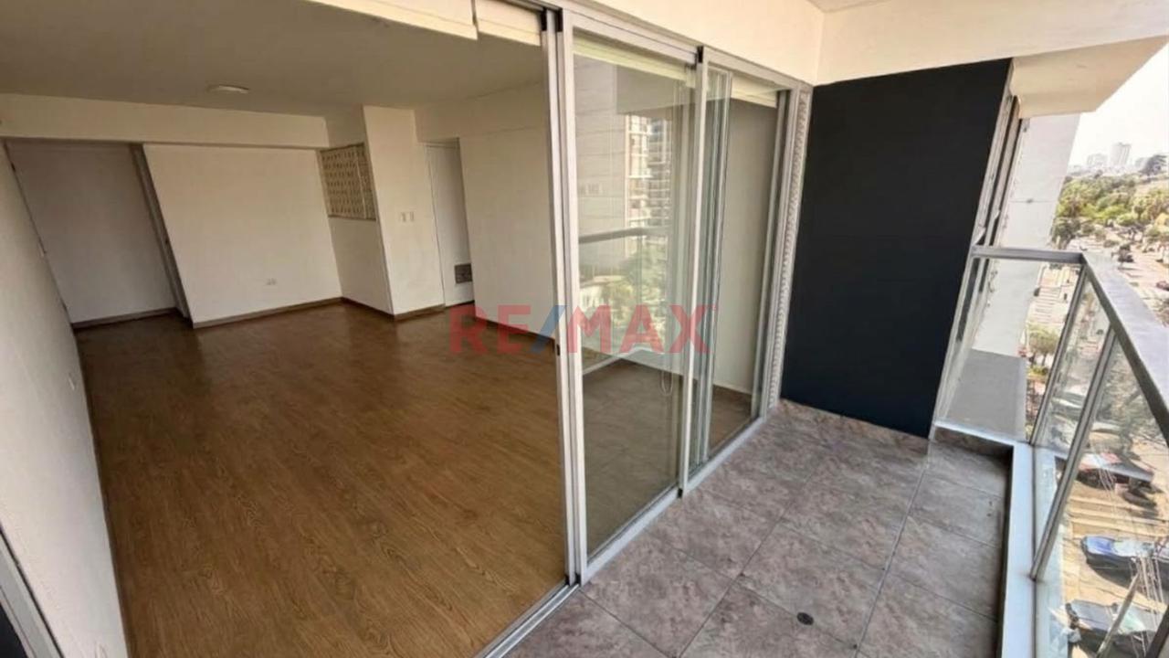 Depa Con Balcon, En El Corazon De Jesus Maria