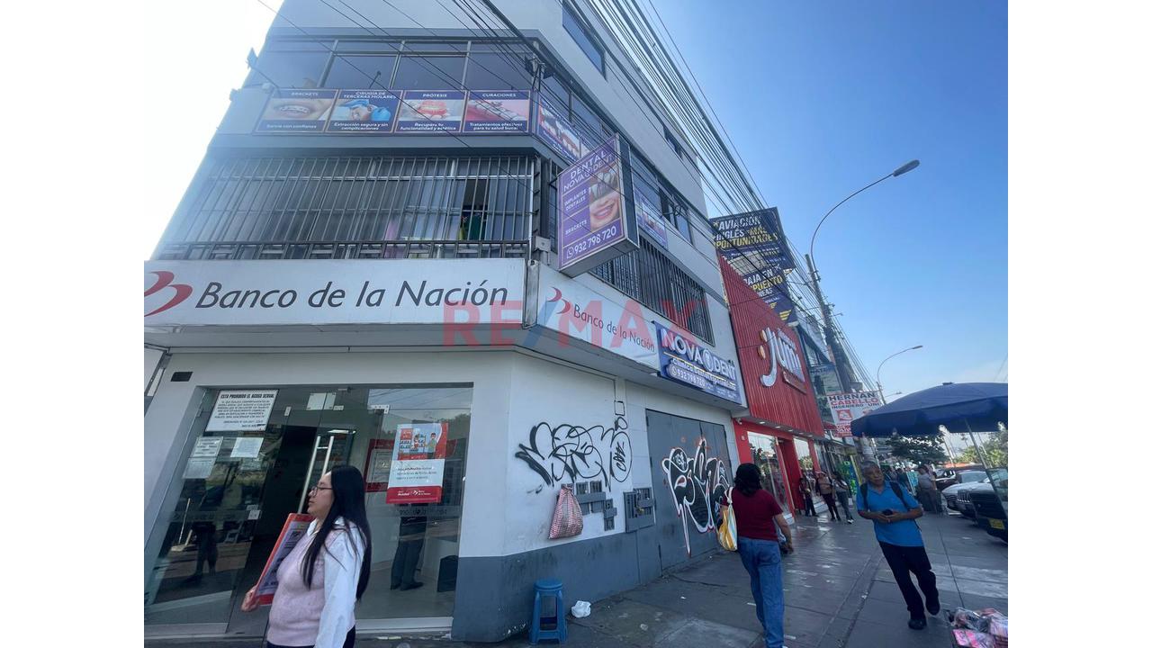 ¡Alquiler De Local Comercial En Av. Alfredo Mendiola – Los Olivos, Frente A Megaplaza! - Primer Piso | Zonificación Comercial — foto 11