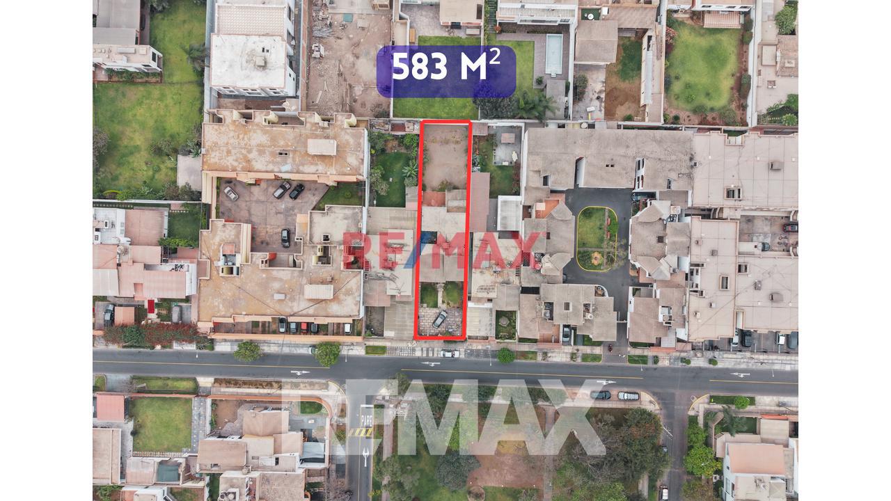 Venta De Casa En La Molina – 600 M² De Terreno — foto 3