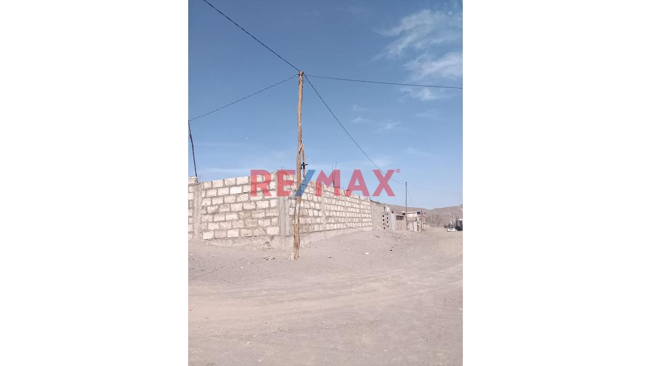 Venta De Terreno En Uchumayo (Con Parte De Construccion) - 1