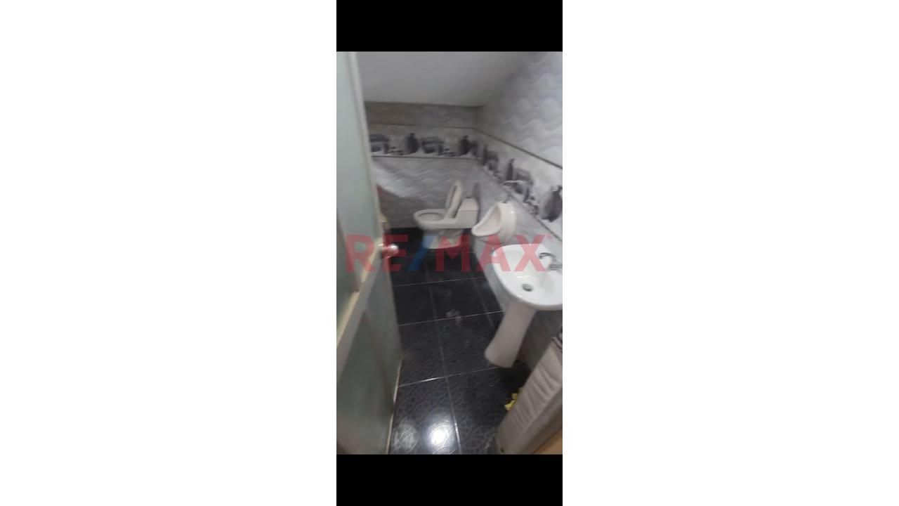 Venta Casa De 5 Pisos En Esquina - Ventanilla — foto 6