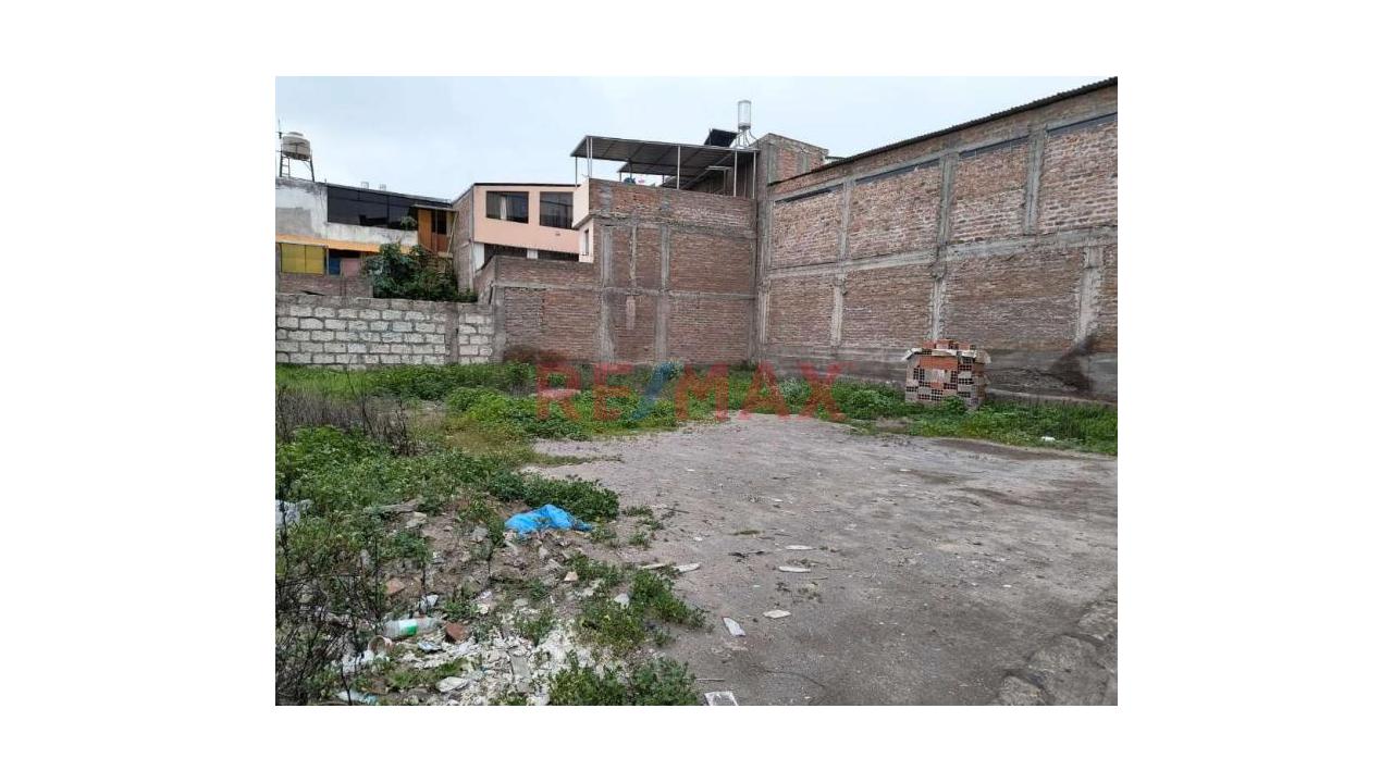 Venta De Terreno Urbano Av. Dolores Jlbyr - 2