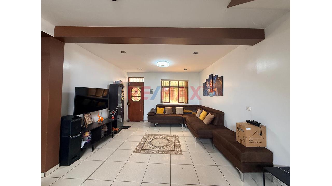 Venta De Casa 2 Pisos Urb Vista Alegre Chorrillos - $120,000