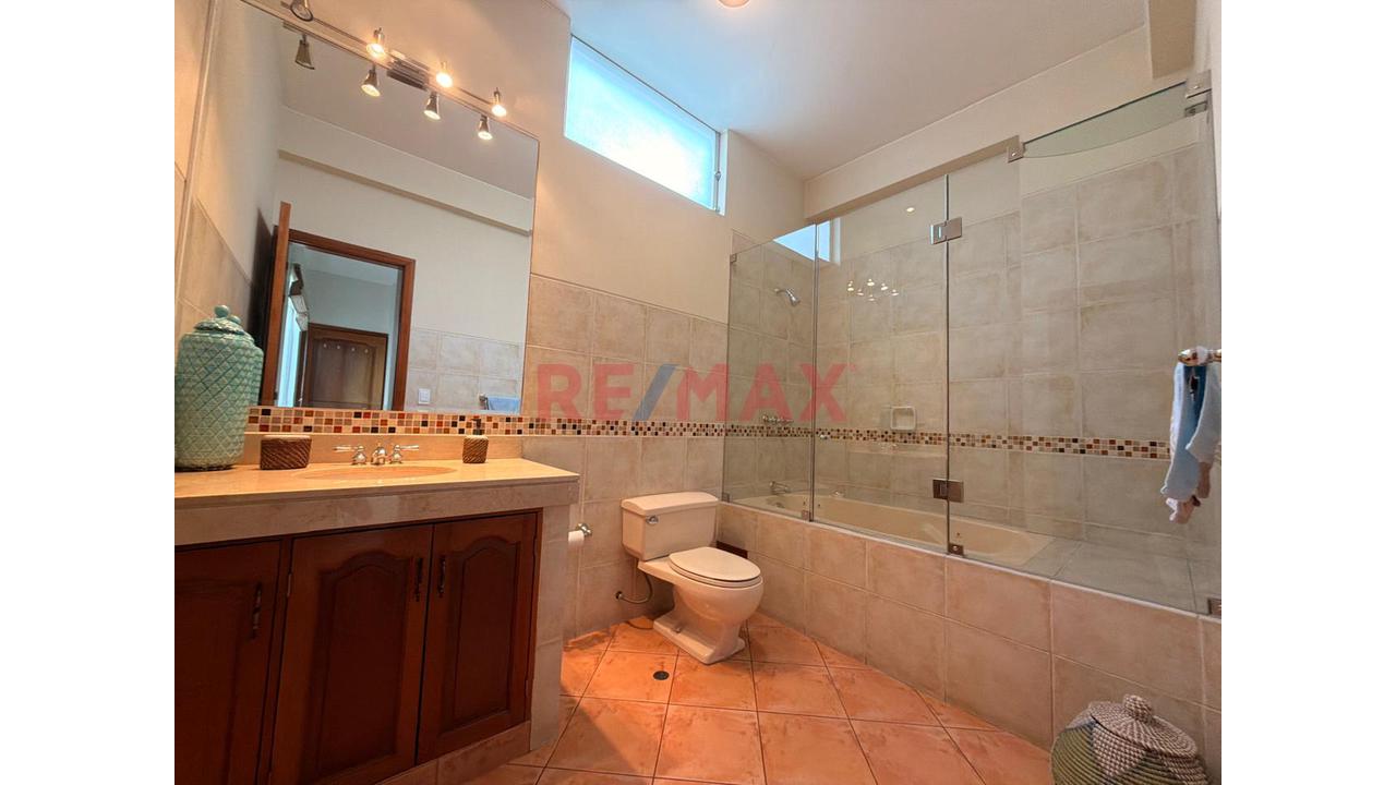 ✨ ¡Espectacular Dúplex Con Amplia Terraza En Exclusiva Zona De Chacarilla Del Estanque! - 13