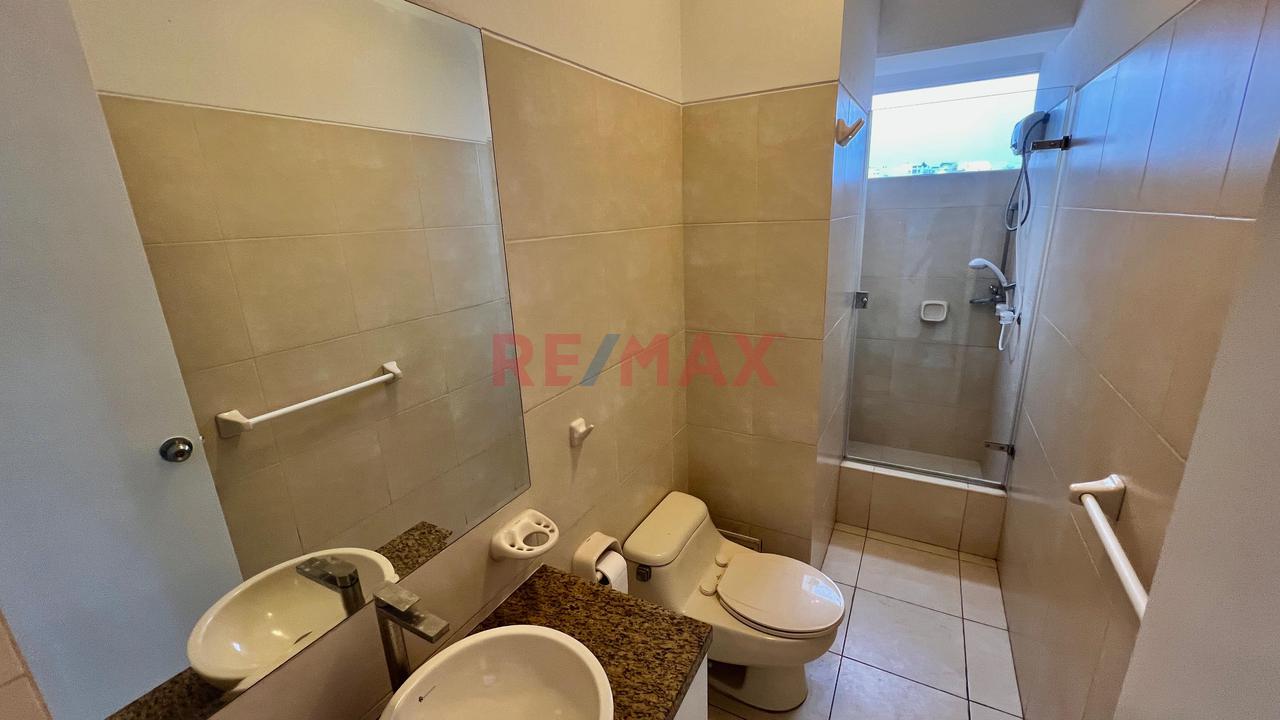 Alquiler De Departamento Con Vista Al Malecón Y Ascensor Directo — foto 7