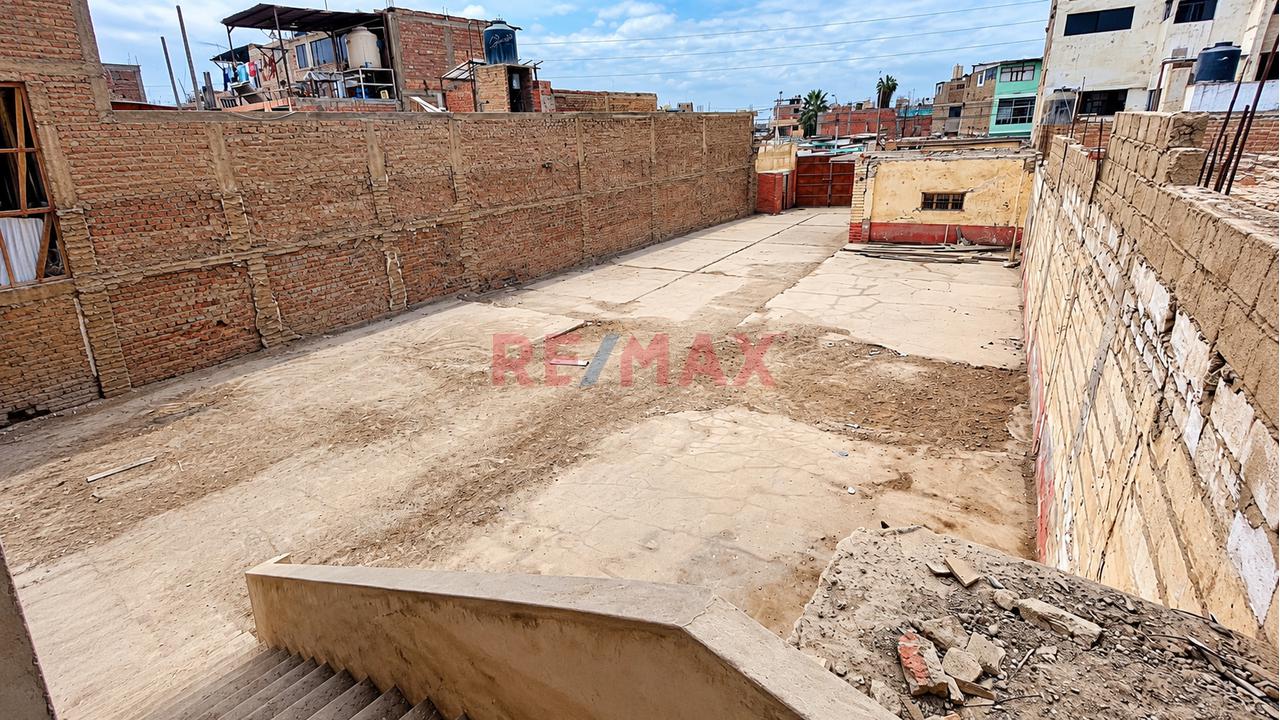 Se Vende Amplio Terreno De 760.50 M² En Excelente Ubicación - 3