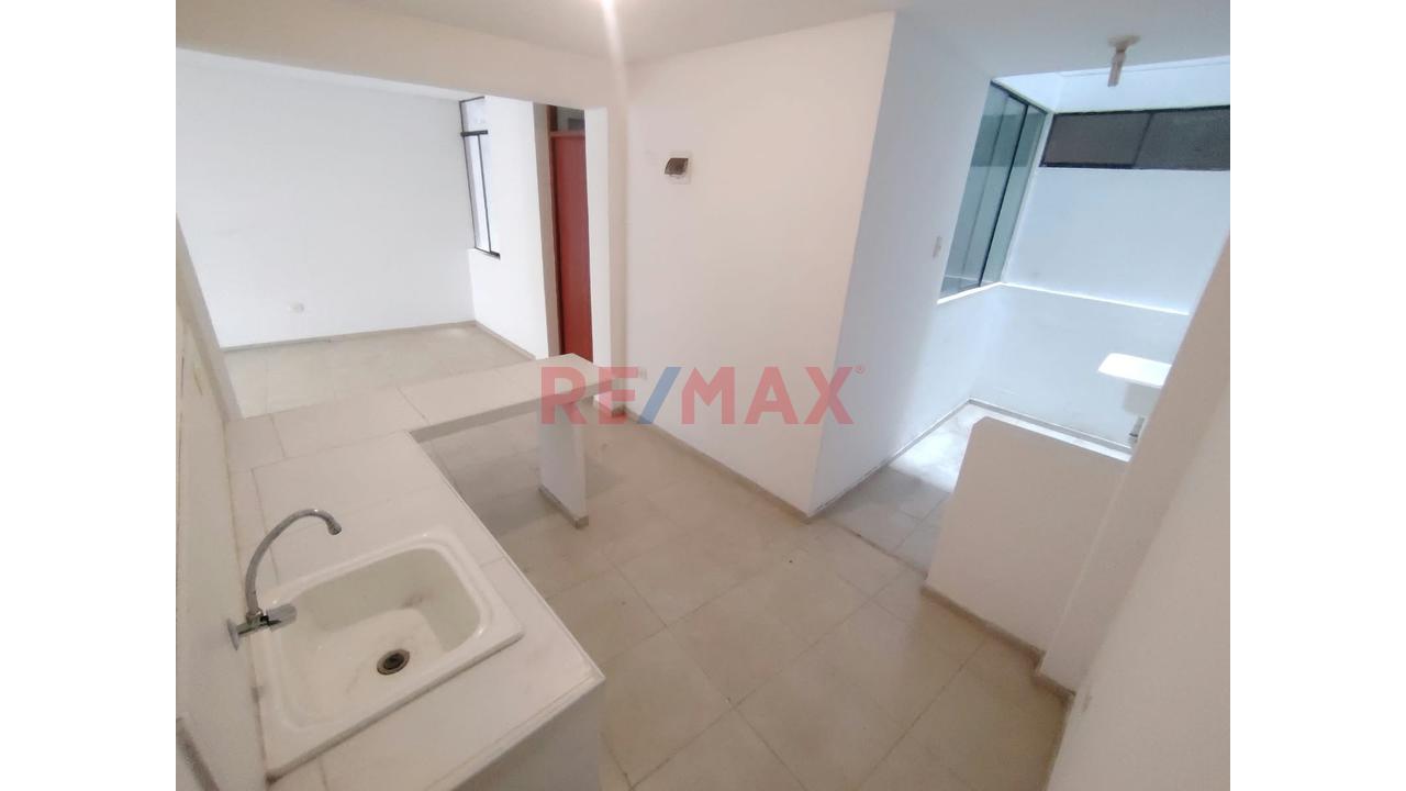 Departamento en San Martín de Porres, 69 m² — foto 2