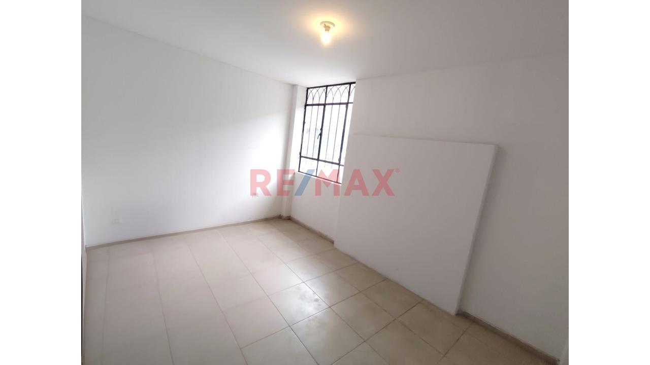 Departamento En Primer Piso En Villa Universitaria, Smp! — foto 5