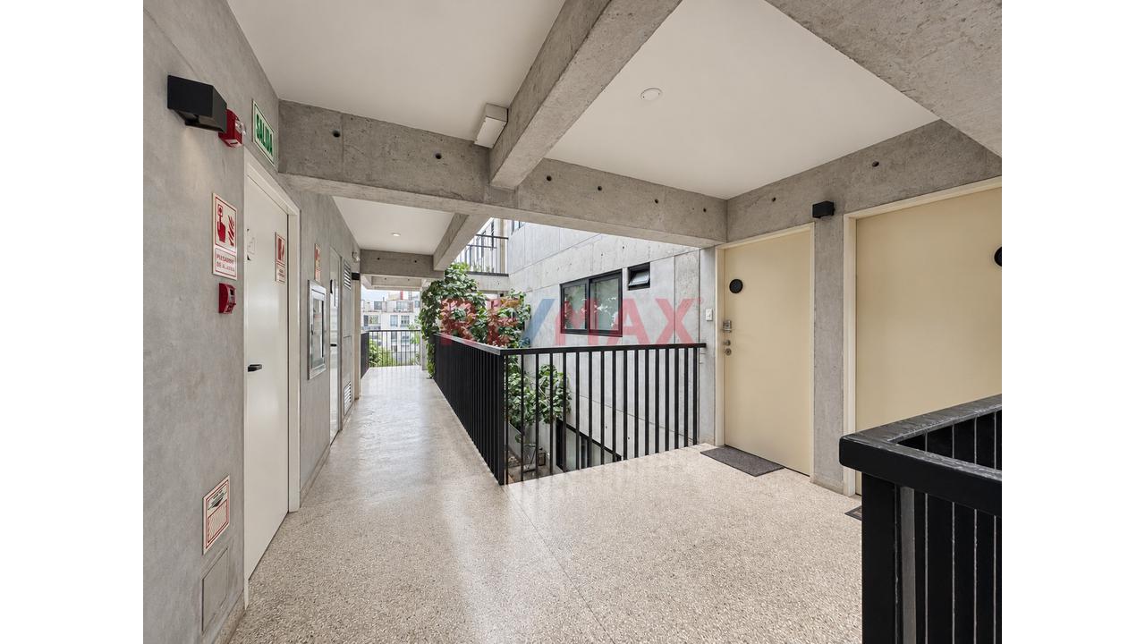 Moderno Departamento De 2 Dormitorios, Cada Uno Con Baño Incorporado Ubicado En La Calle Mendiburu - 14