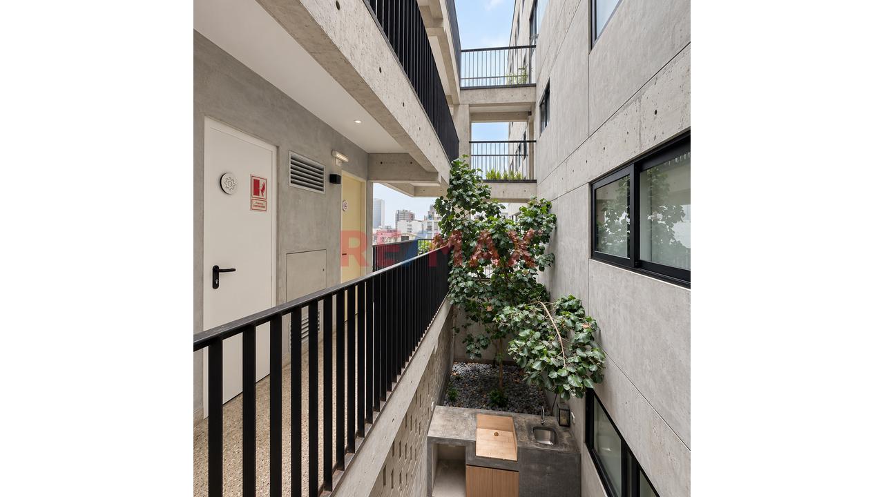 Moderno Departamento De 2 Dormitorios, Cada Uno Con Baño Incorporado Ubicado En La Calle Mendiburu - 9