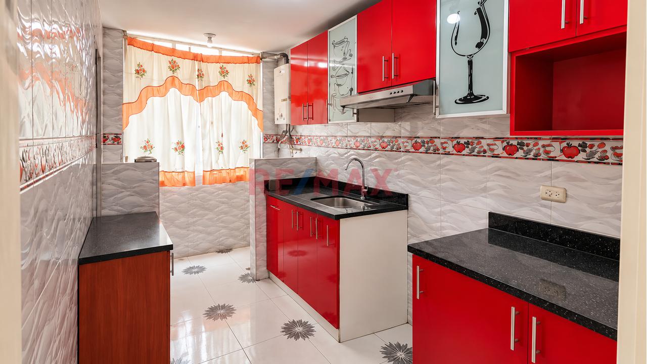 Departamento En Venta En El Agustino | 64.14 M² | S/ 210,000 — foto 4