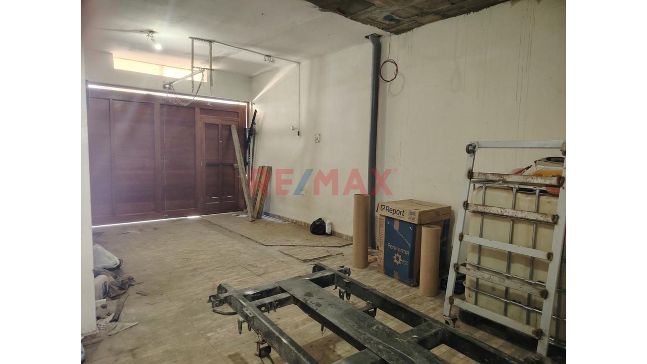 En Venta: Casa De 3 Pisos En El Corazón Turístico De Moyobamba — foto 8