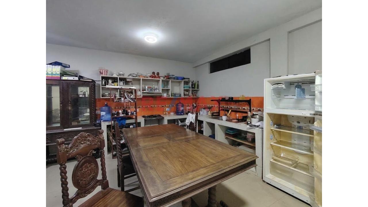 En Venta: Casa De 3 Pisos En El Corazón Turístico De Moyobamba — foto 9
