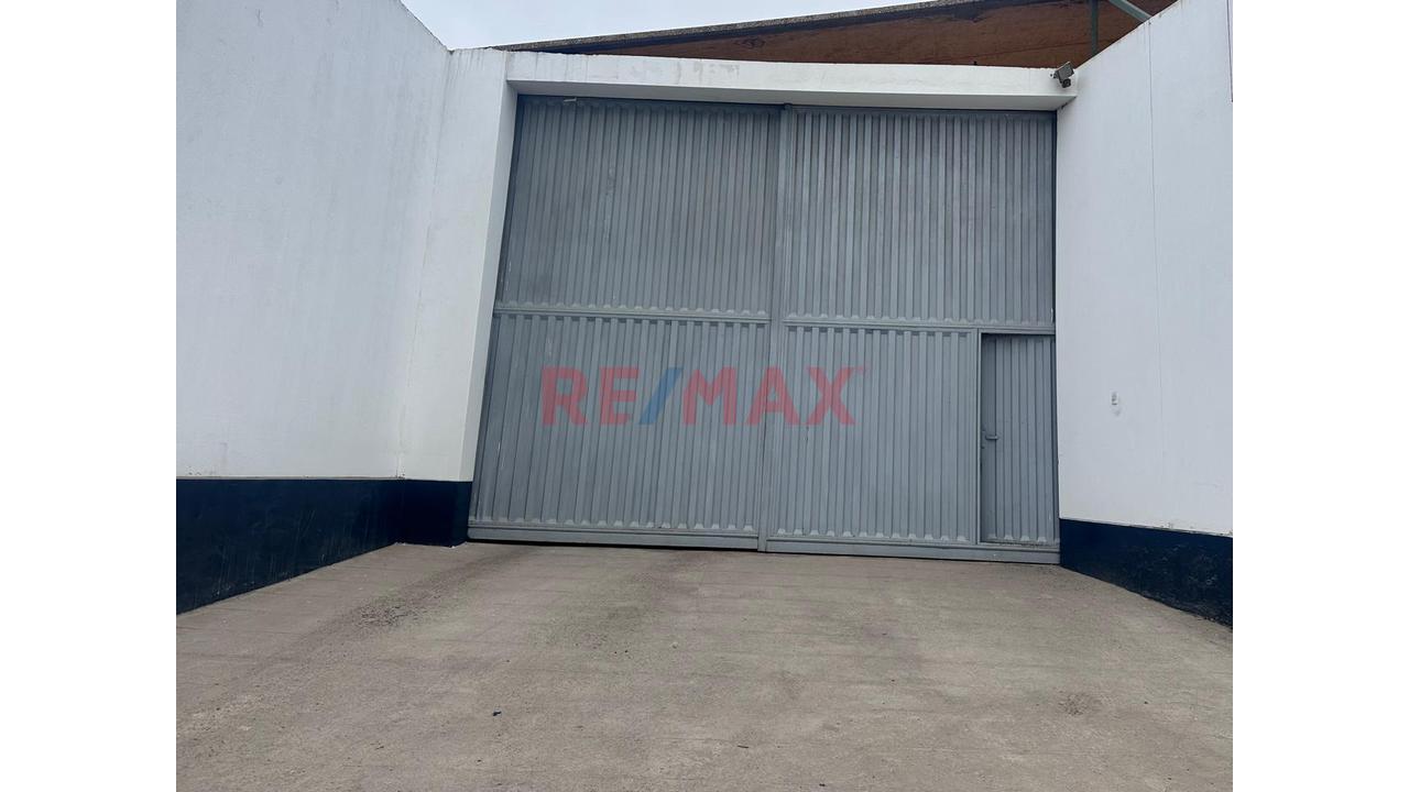 🏭 ¡Vendo Amplio Local Industrial De 3,000 M² En Chorrillos! — foto 2